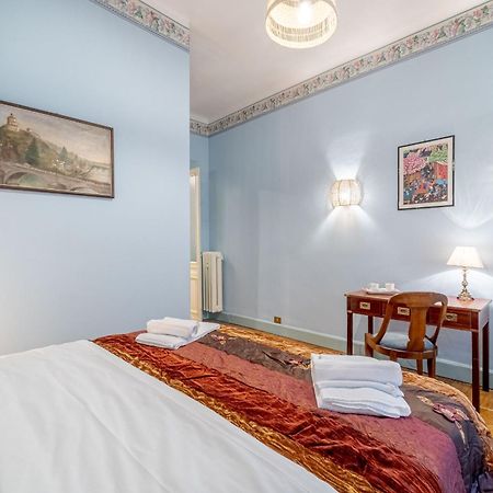 Torino Old Fashion Apartment With Balcony Екстер'єр фото